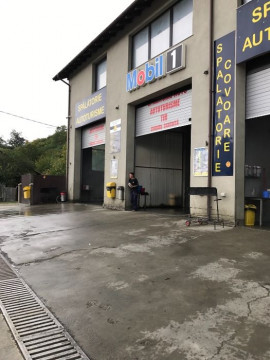 Axi service auto center